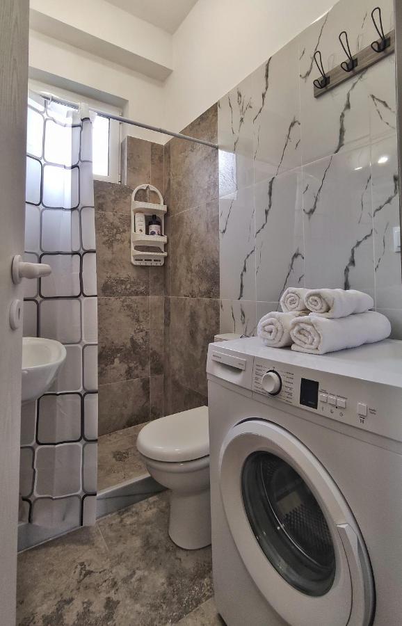 Garnet 1 Apartment Kalamata Luaran gambar