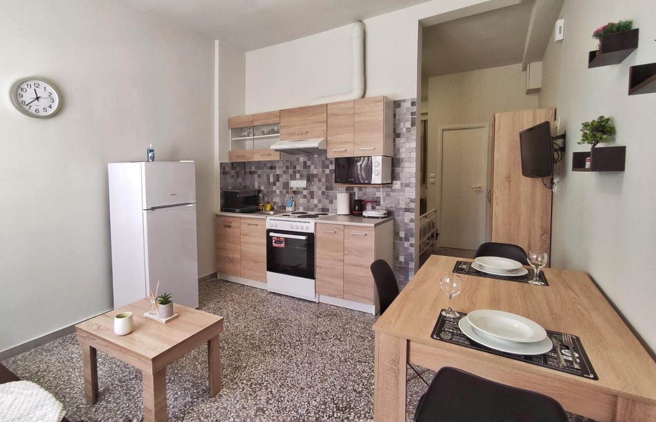 Garnet 1 Apartment Kalamata Luaran gambar