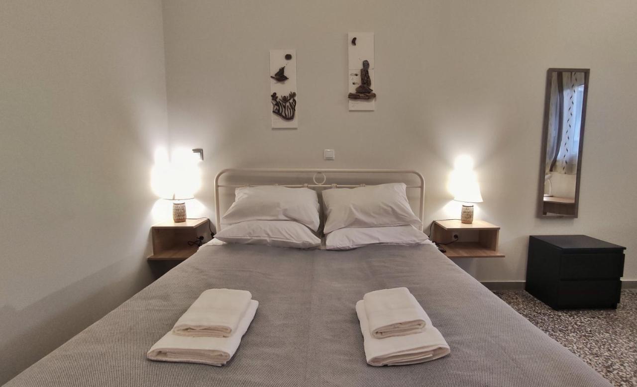 Garnet 1 Apartment Kalamata Luaran gambar